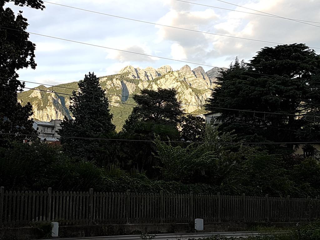 Appartamento Basic Zona Lago Lecco Exteriör bild